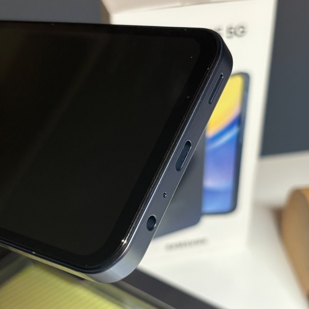 Samsung Galaxy A15 5G unlocked - Picture 2 of 8